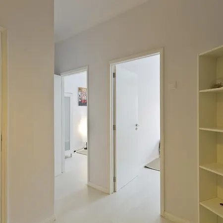 Spacious Flat Downtown 波尔图